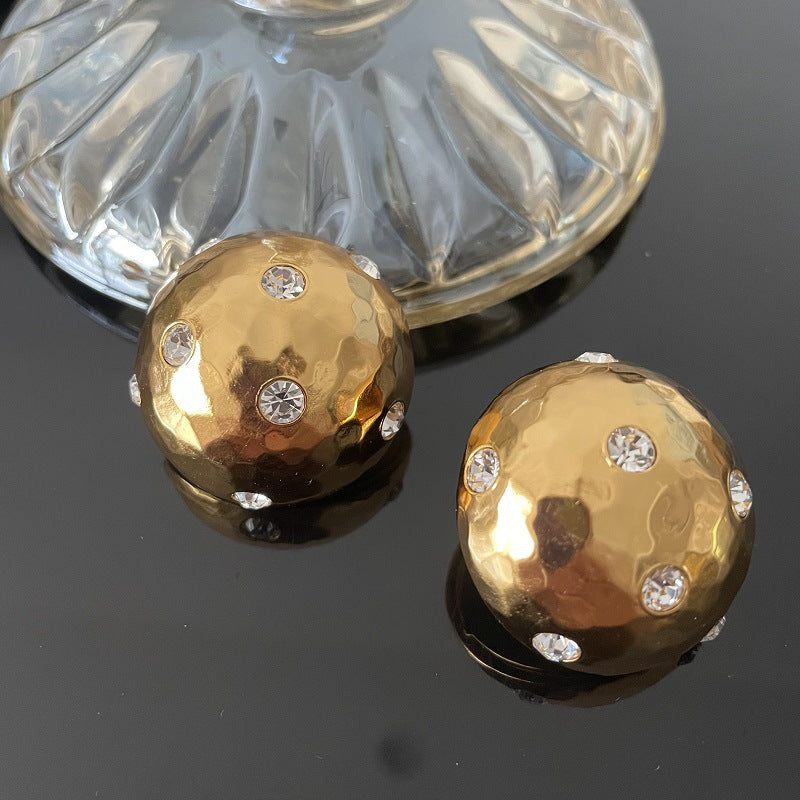 Oreilles géométriques Femmes Exagération Médiévale