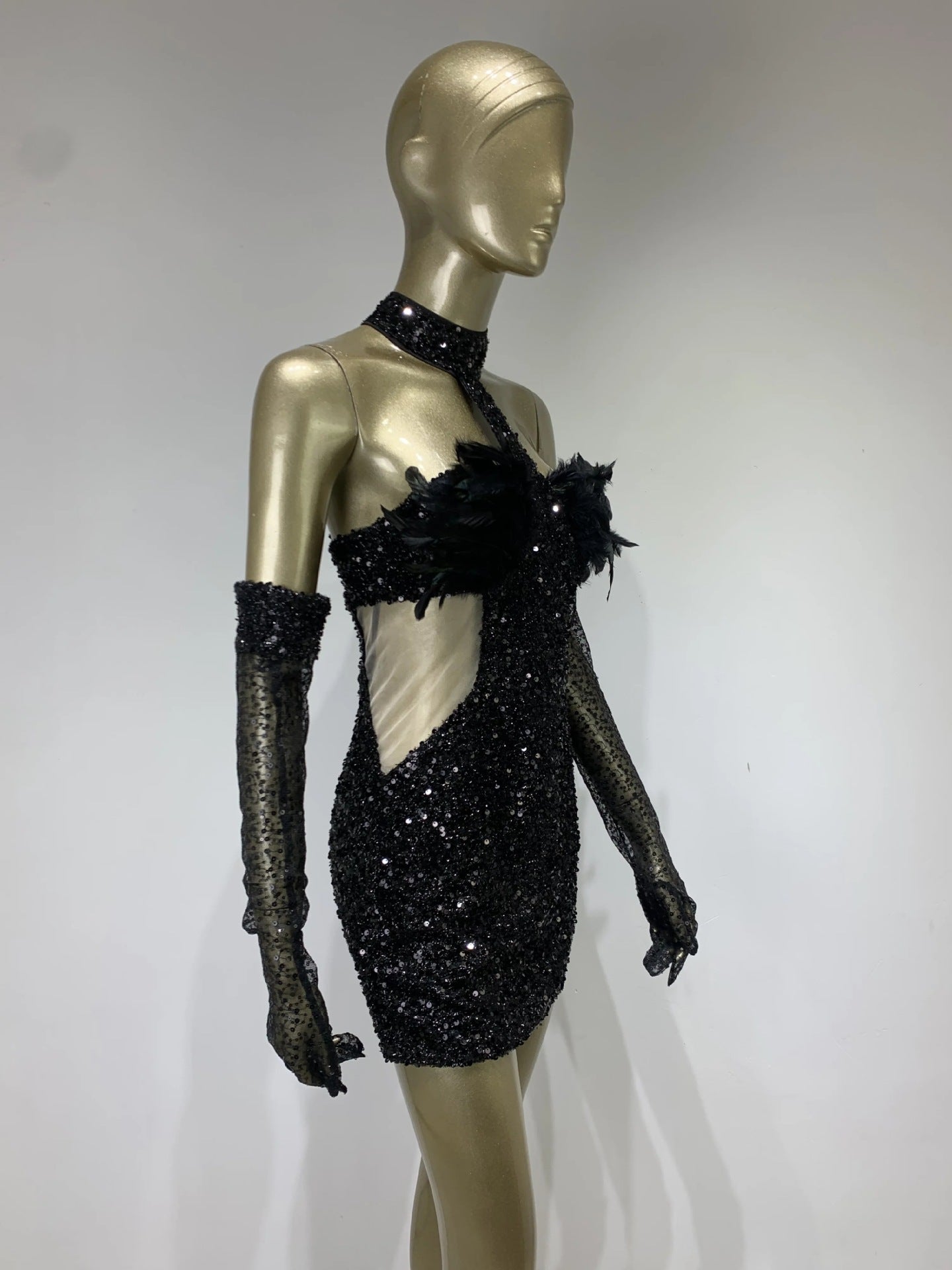 Robe Peintre Halter Paillettes Jupe courte avec Gants Robe