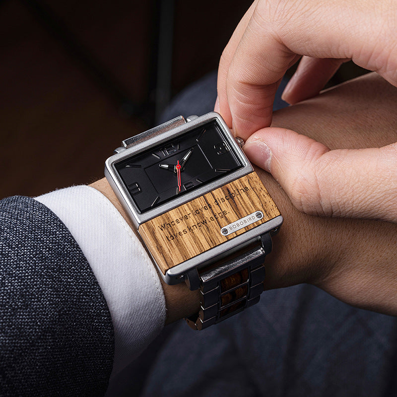 Modèle de montre en bois T95