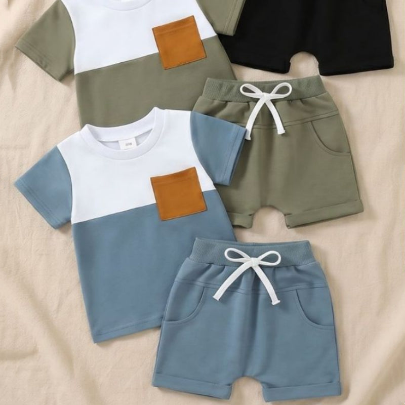 Boys' short-sleeved shirt and shorts