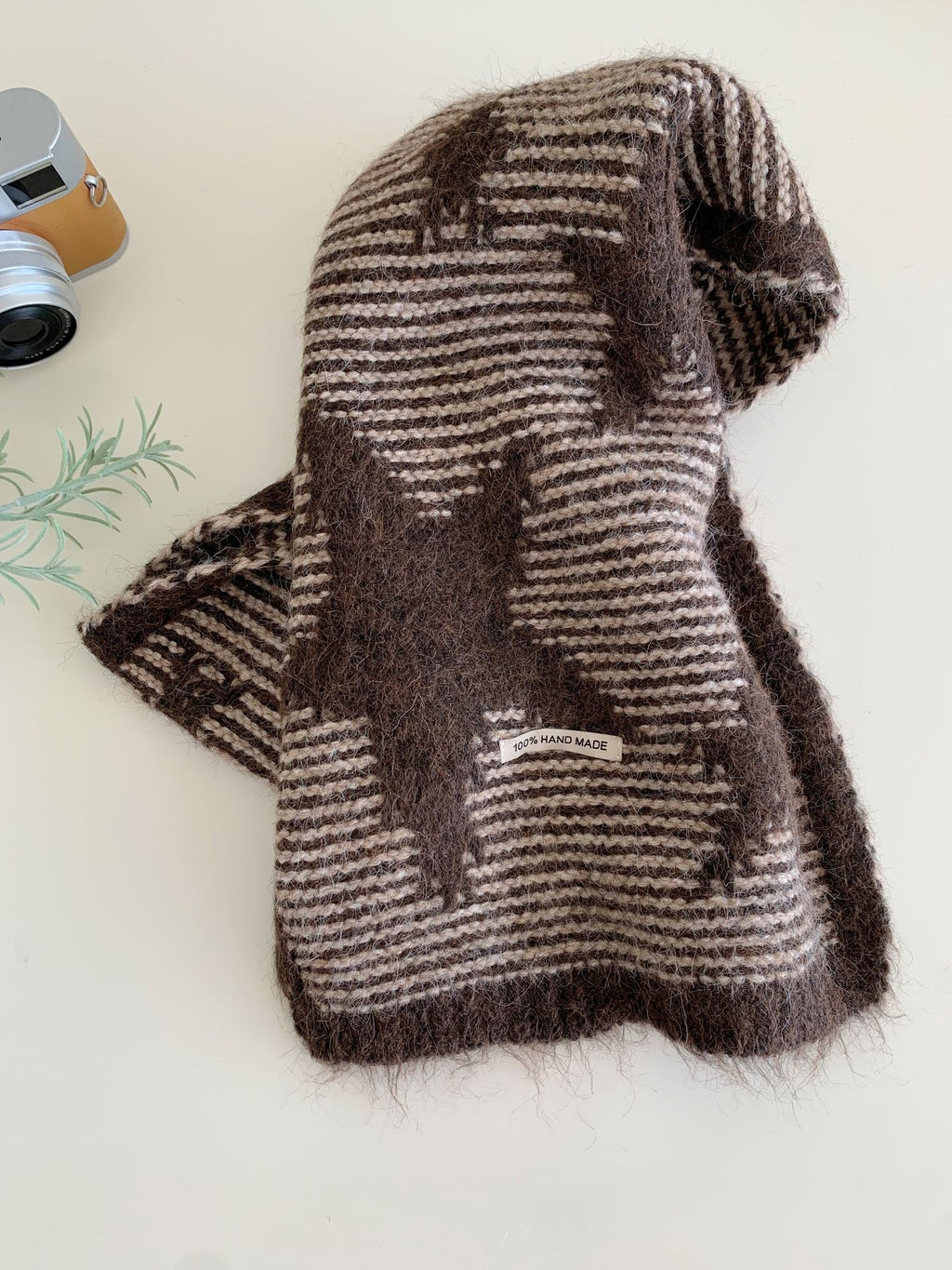 Écharpe d'hiver tricotée en étoile simple et polyvalente pour femmes