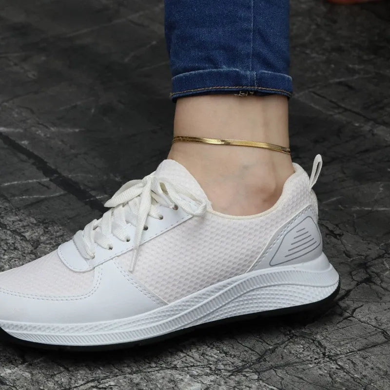 Anklet en acier inoxydable de style simple pour les femmes avec une couleur solide et dessi électroplaqué