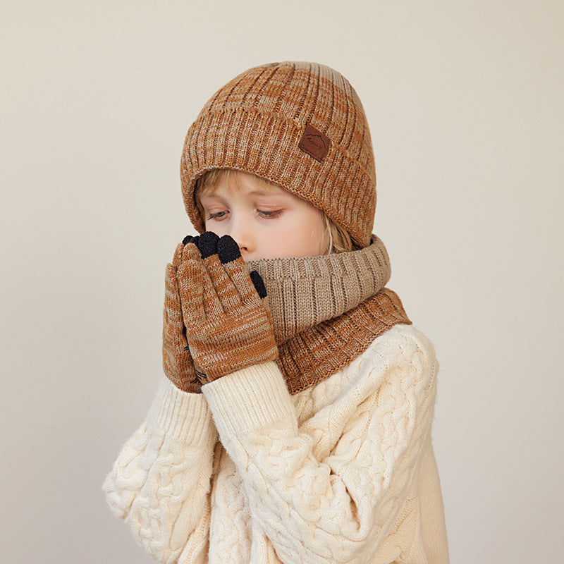 Capuche en laine tricotée pour enfants