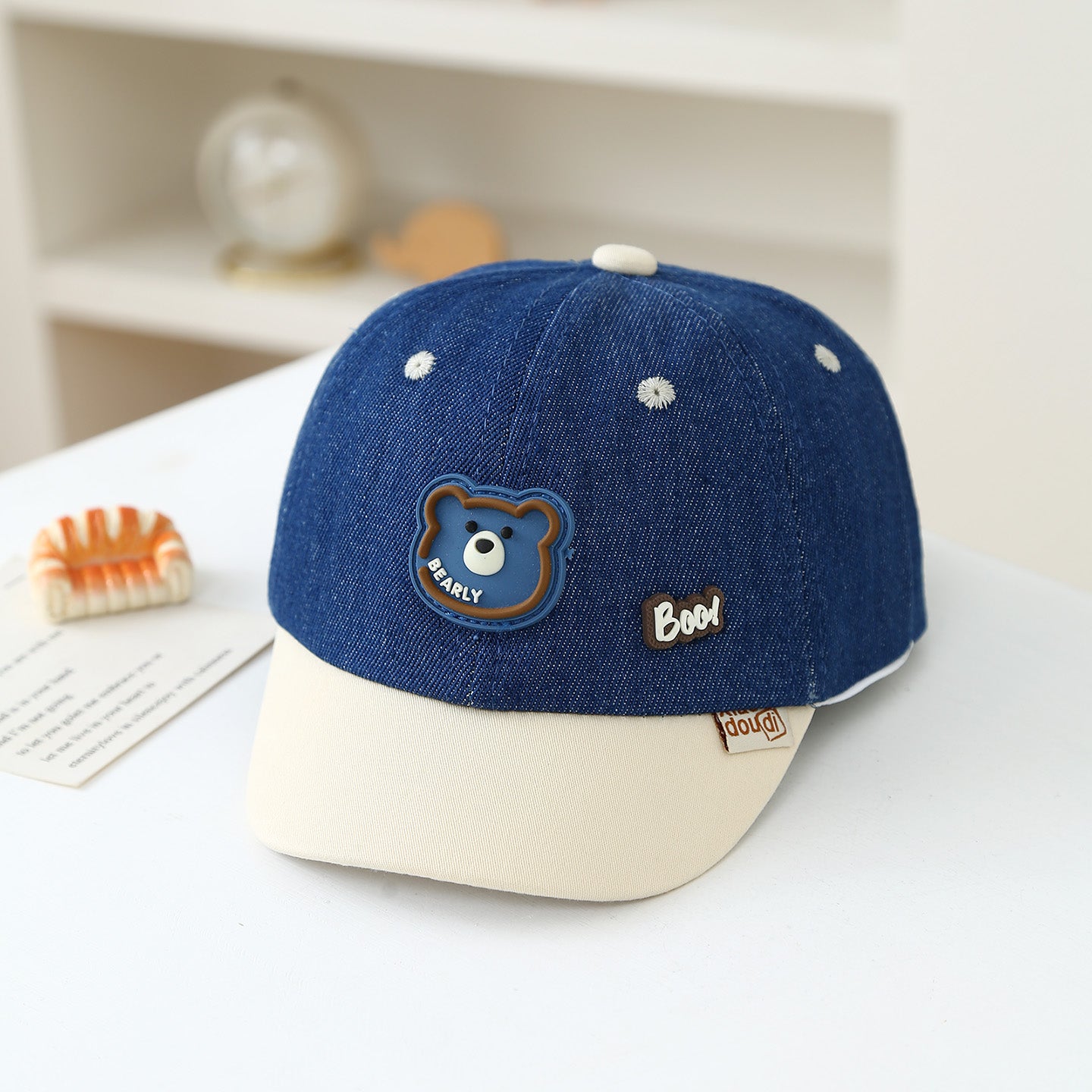 Trendy and cool Denim Lettered Bear Casquette de baseball pour les enfants au printemps et en été