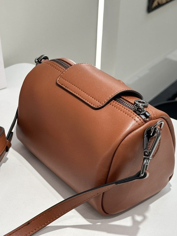 Urban Minimalist Polyvalent High-End Feel Work Desk Organizer Bag