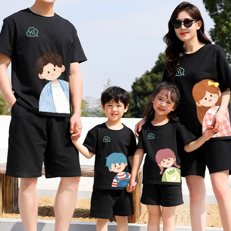 Un T-shirt à manches courtes en coton trois ou quatre