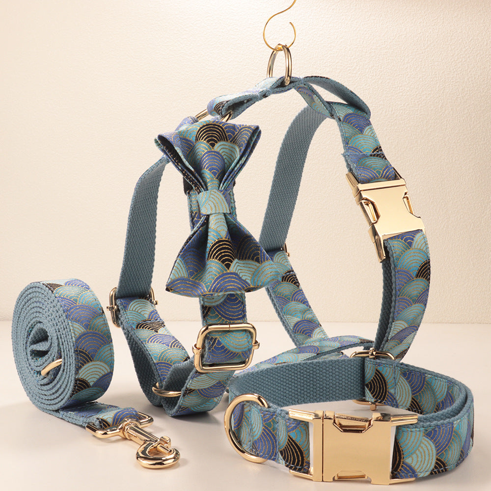 Collier de chien bleu nuancé-pattern doré