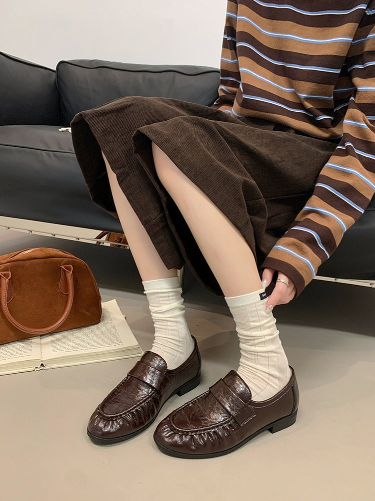 Femmes Vintage Mocassins Ruched Slip sur bas talon orteil rond Soft cuir Commuter chaussures plates
