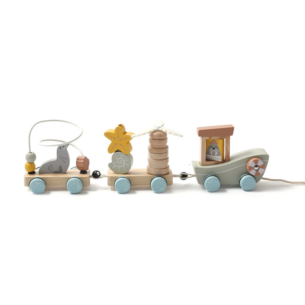 Three-section wooden toy for baby