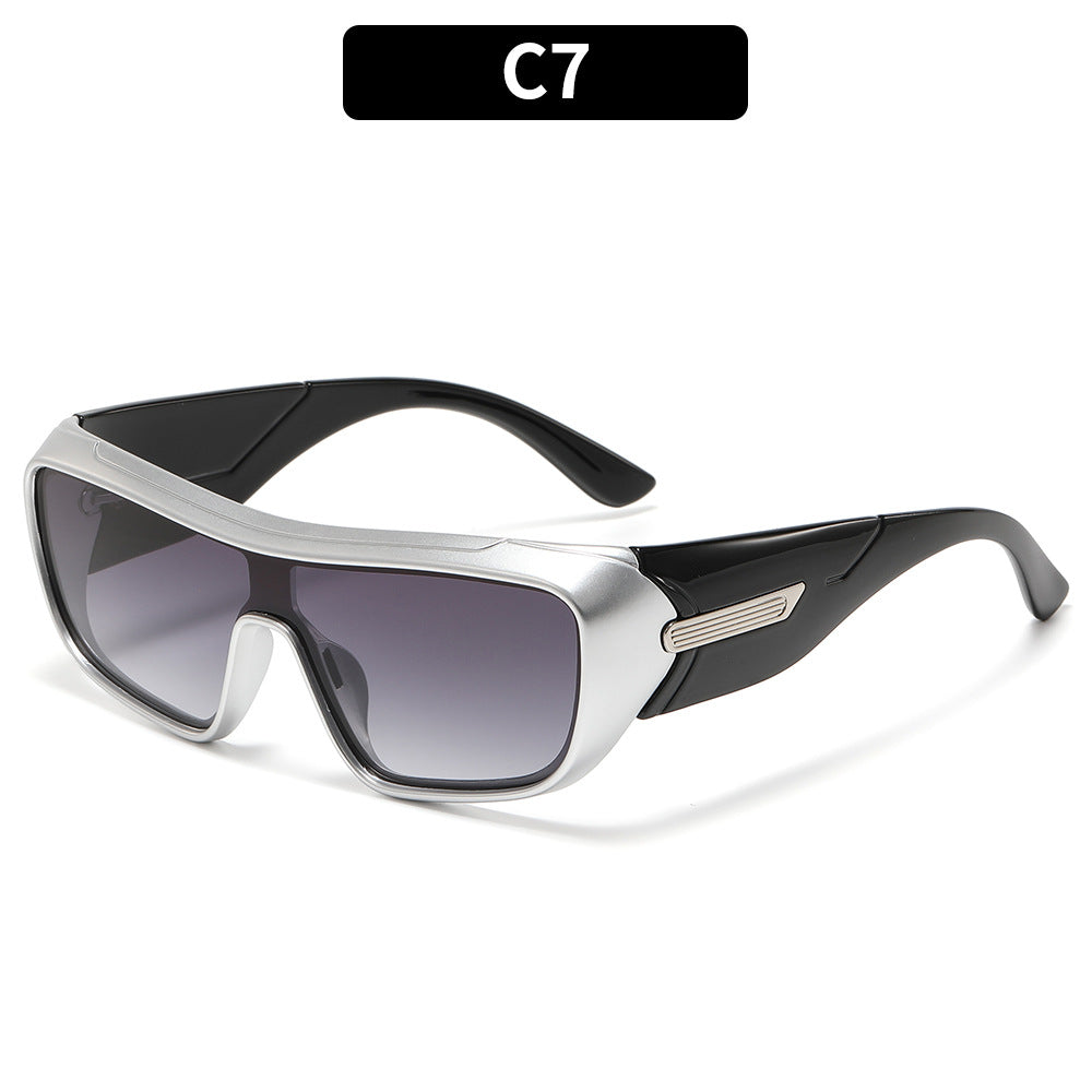 Retro Style One Piece Oversized Sunglasses