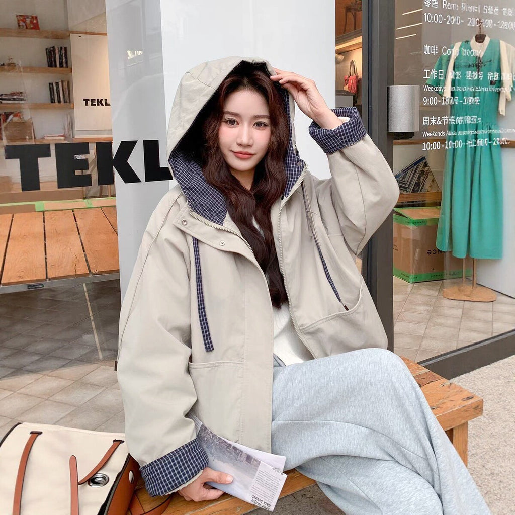 Manteau court à capuchon pour femmes