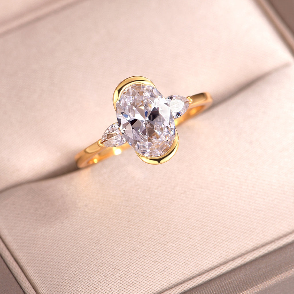 S925 Argent plaqué or 7x10mm Ovale Moissanite Anneau à trois tons D Couleur VVS1 US Taille 6-9 G