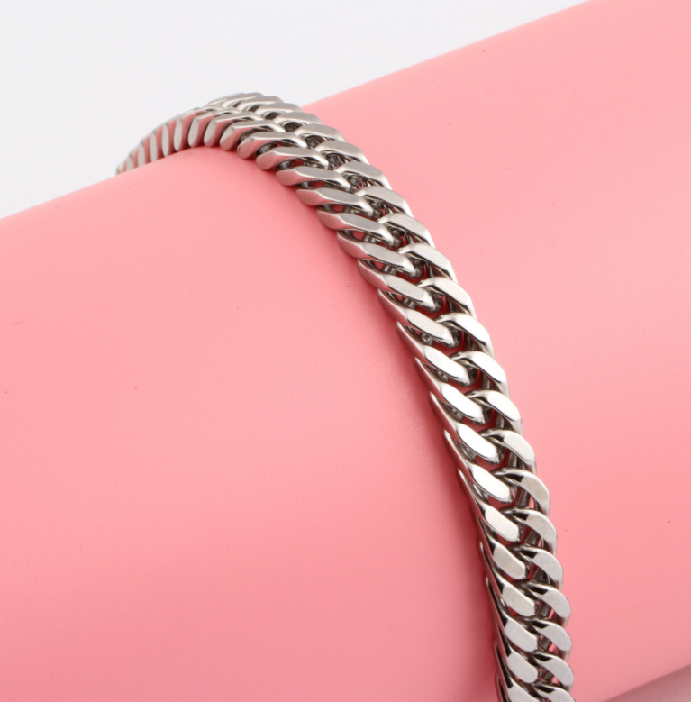 Bracelet en acier titane