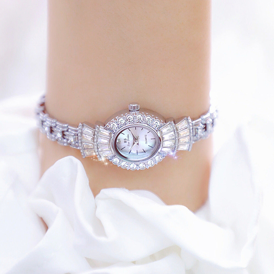 Mi-ancien Elegant qualité-main montre des femmes