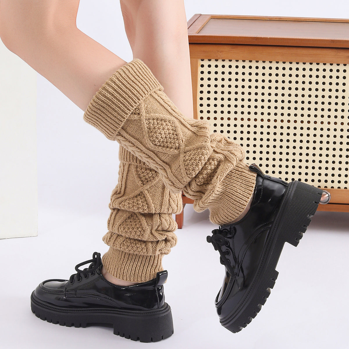Fashion chaud Acrylique épaississant la jambe Warmers Patterned tricoter les femmes Knee High Slouch filles