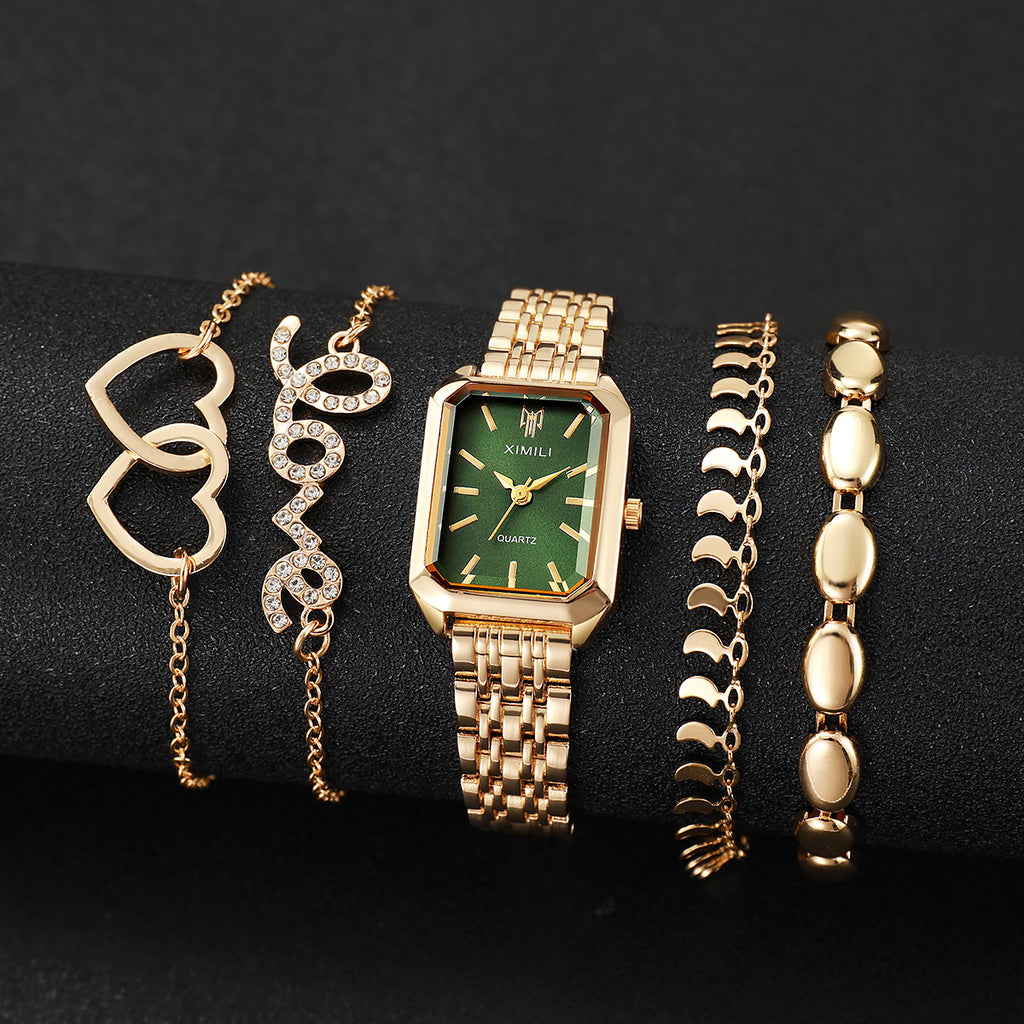 Sleek, Versatile montre femme carrée bracelet en forme de coeur