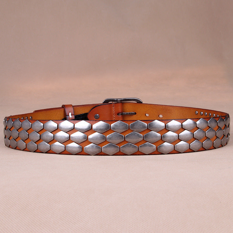 Full-grain tanned leather belt