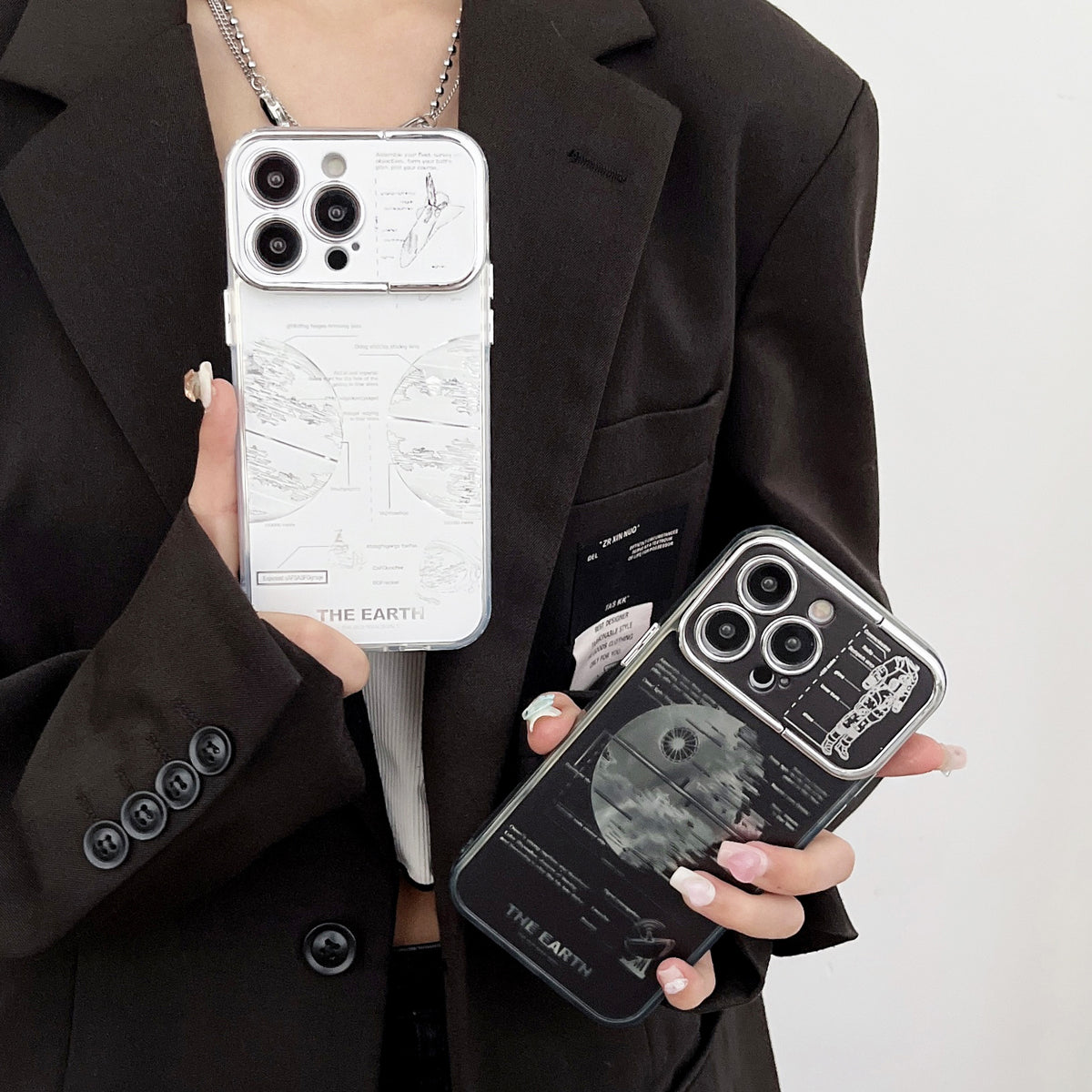 Planète métallique de boîtier de téléphone à supports plissés