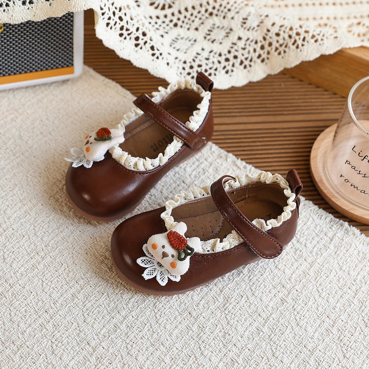 Chaussures en cuir de style britannique