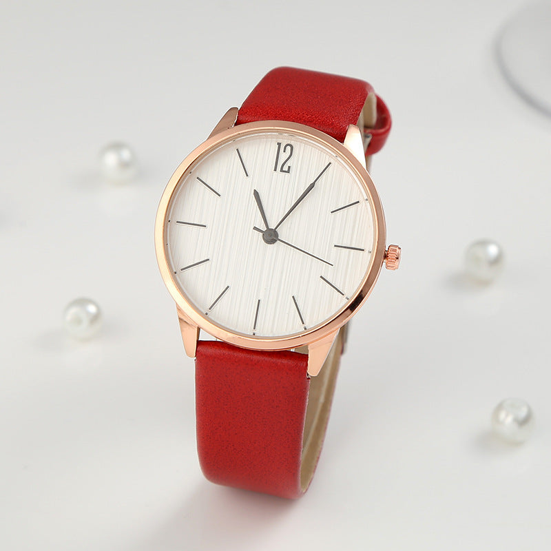 Montre Quartz femme personnalisée de mode