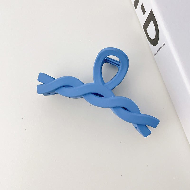 Clip de griffe d'hiver d'automne pour les coiffures Updo au dos de la tête