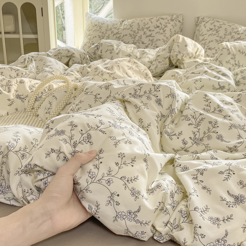 Classe A Ensemble de literie à quatre pièces en coton plié de qualité maternelle et infantile
