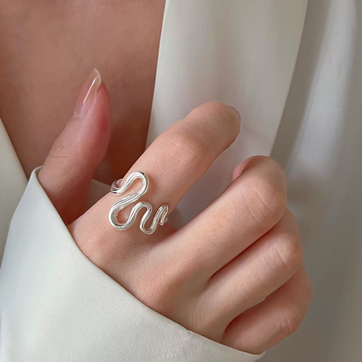 Femmes Minimalist Irrégulier Twisted Wave Open Ring