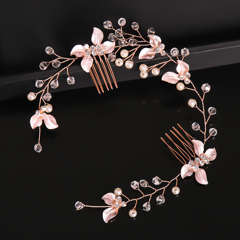 Tête de peigne à fleurs torsadée à la main