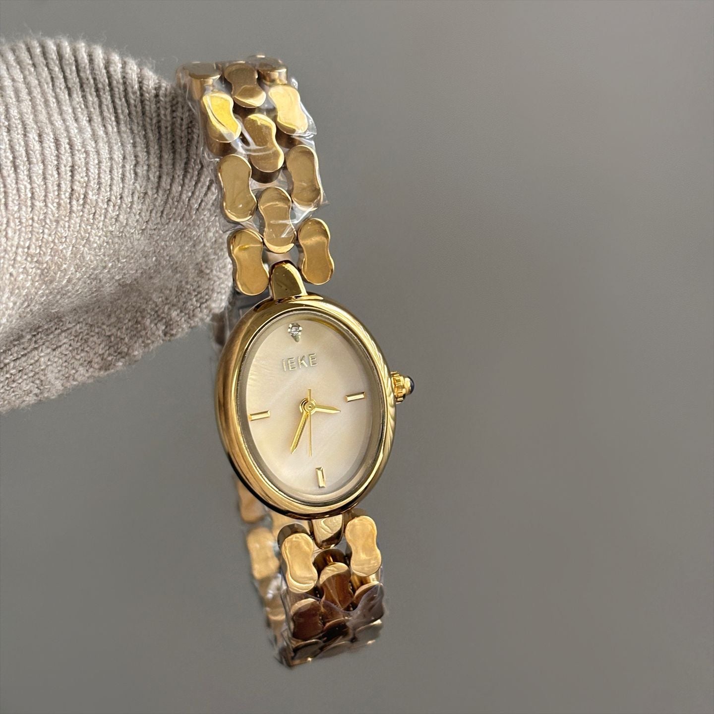 Ovale Exquise montre casual pour femmes