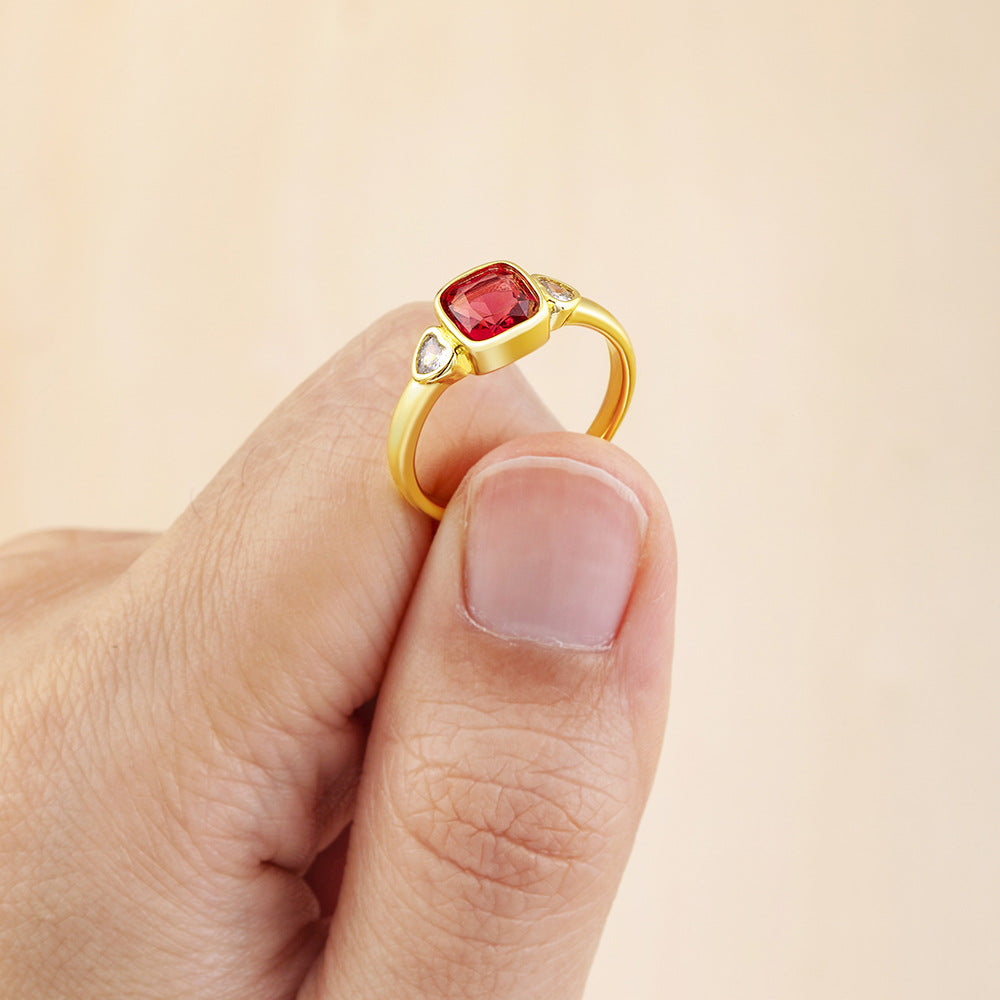 Élégant anneau de diamant en forme de cœur micro-pave pour les femmes