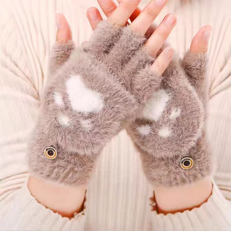 Gants de griffe de chat à moitié pointu