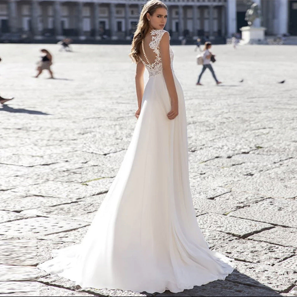 Une série Mousseline Robe de mariée Col V Manches longues