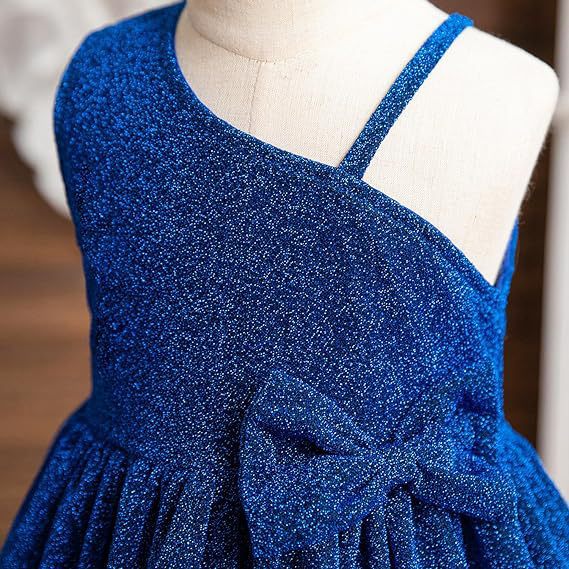 Robe élégante pour les petites filles