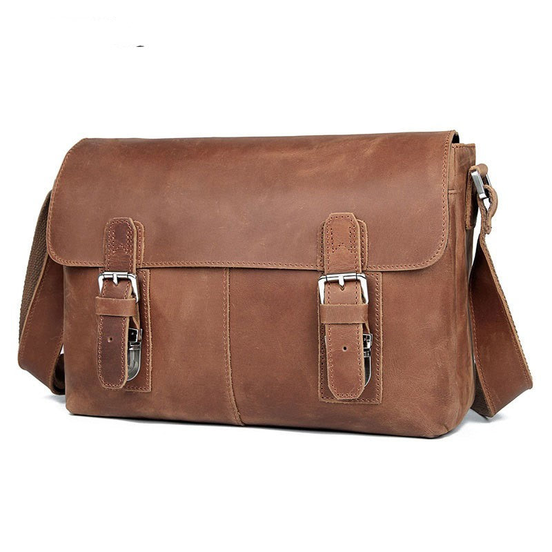 Vieux sac en cuir pour hommes