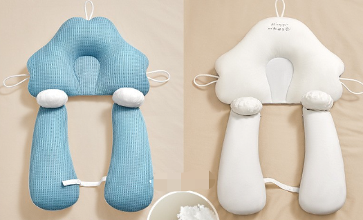 Tête de correction bébé façonnant l'oreiller