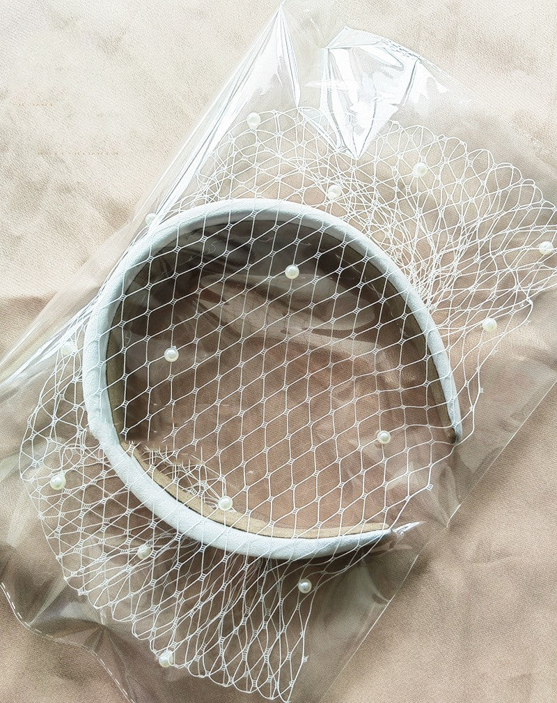 Bande de cheveux européenne et américaine Retro Round Pearl Veil