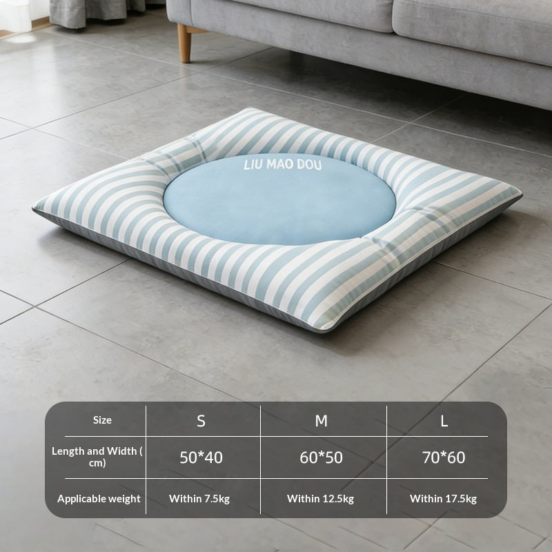 Sleeping mat for cats and dogs