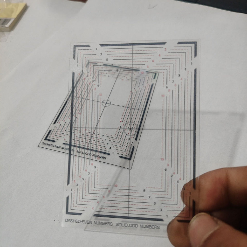 Cartes à jouer en plastique PET à haute transparence avec carte de centrage