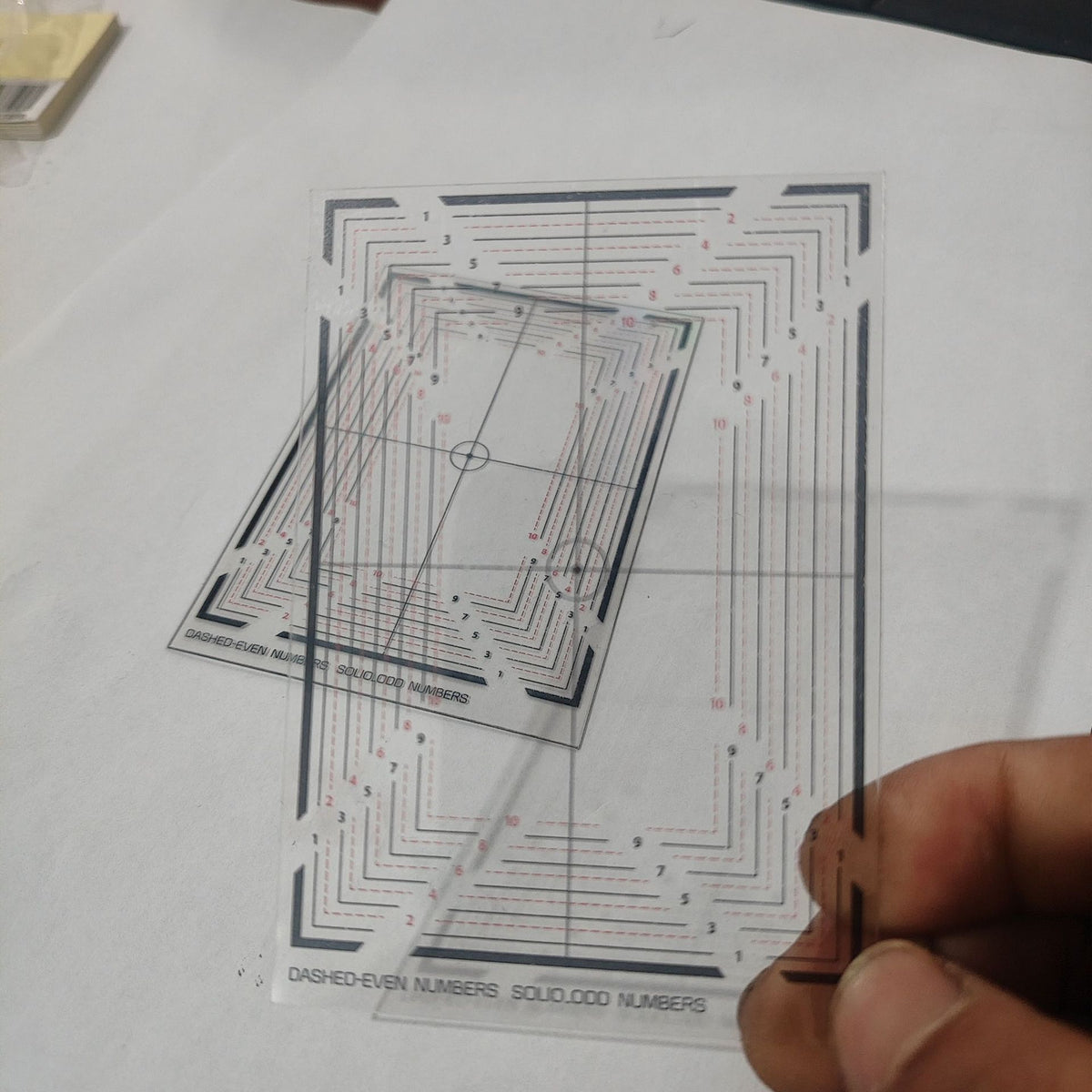 Cartes à jouer en plastique PET à haute transparence avec carte de centrage