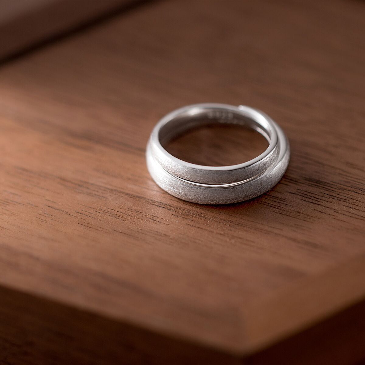 Coréenne Simple Creative Brossed Couple Anneau