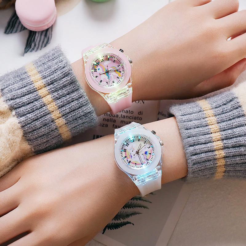 Licorne Lumineuse Silicone Quartz Montre pour les enfants et les enfants de l'école primaire