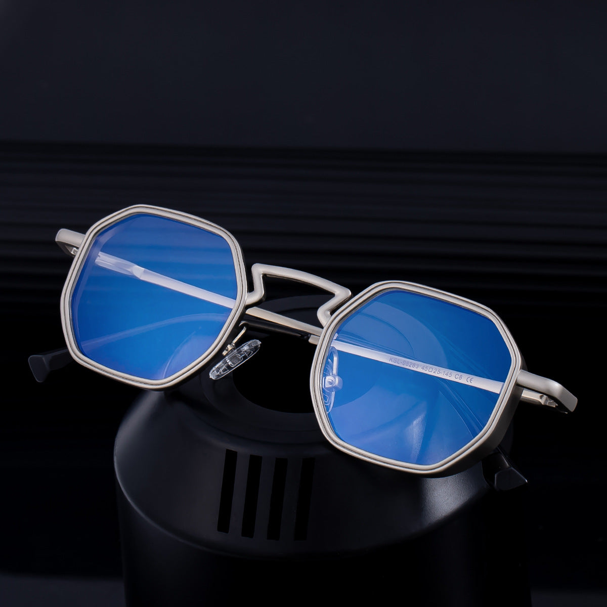 Lunettes de soleil style carré pour hommes