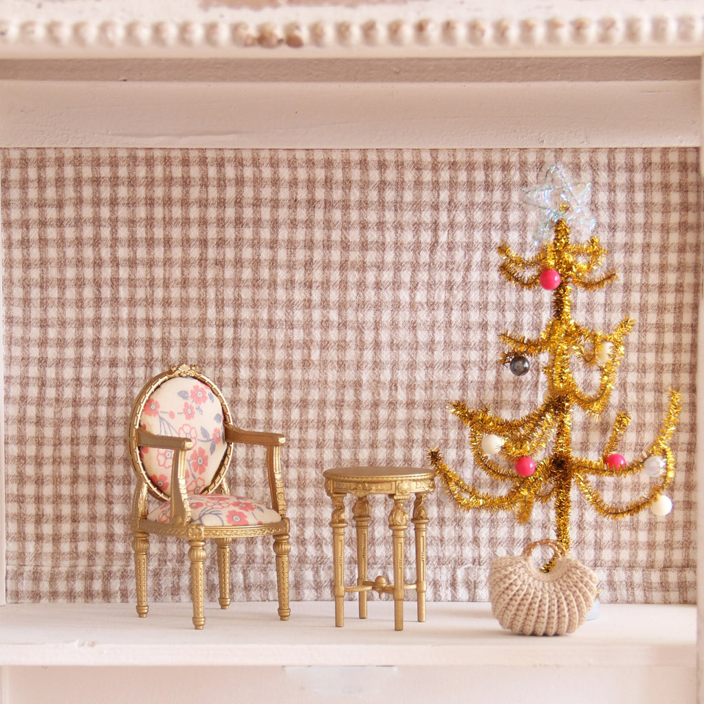 Canapé miniature vintage et chaise pour modèles de meubles Dollhouse