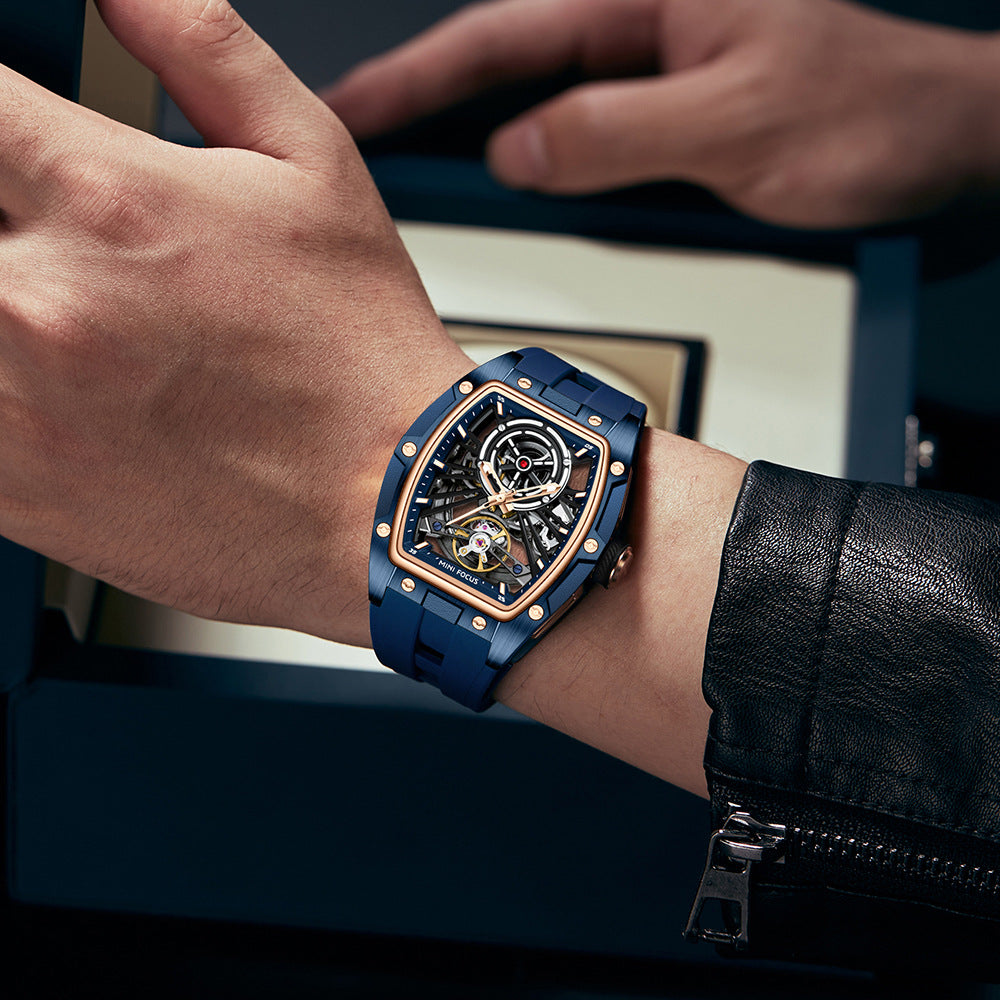 Boîtier en acier pour homme Montre mécanique automatique Full Hollow