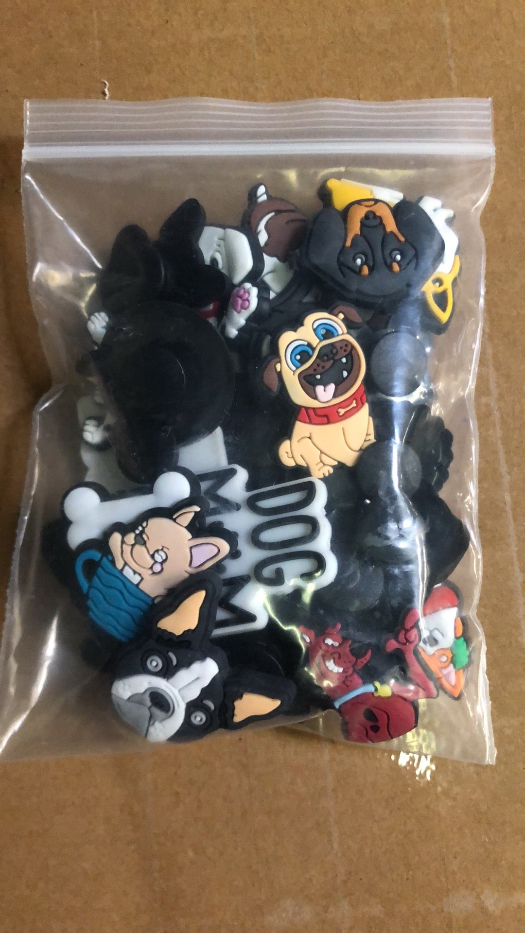25pcs Cartoon Animal Dog série Chaussures Trou