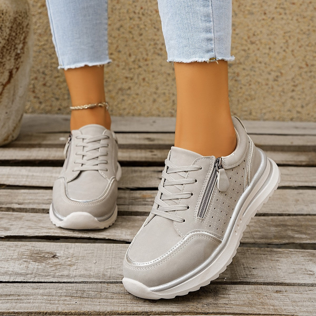 Side-zip Sneakers respirables avec une semelle chunky pour le confort