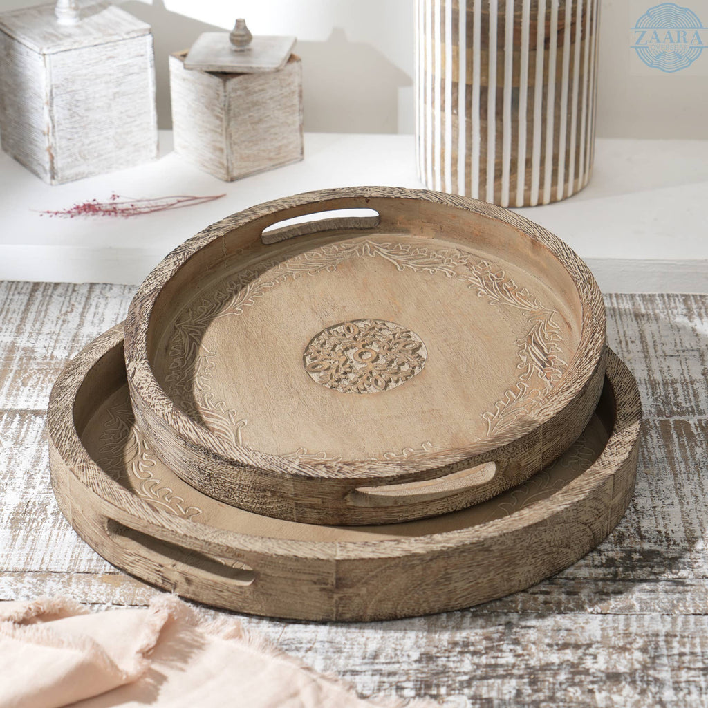 Plateau rond de service en bois de mangue - 18 design brun rustique pour l'entertaining élégant