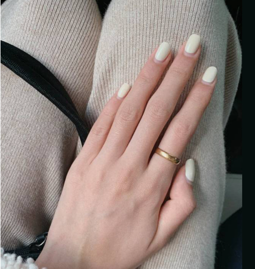 24 pièces de stickers à ongles acryliques ovales courts en couleur solide pour faux ongles