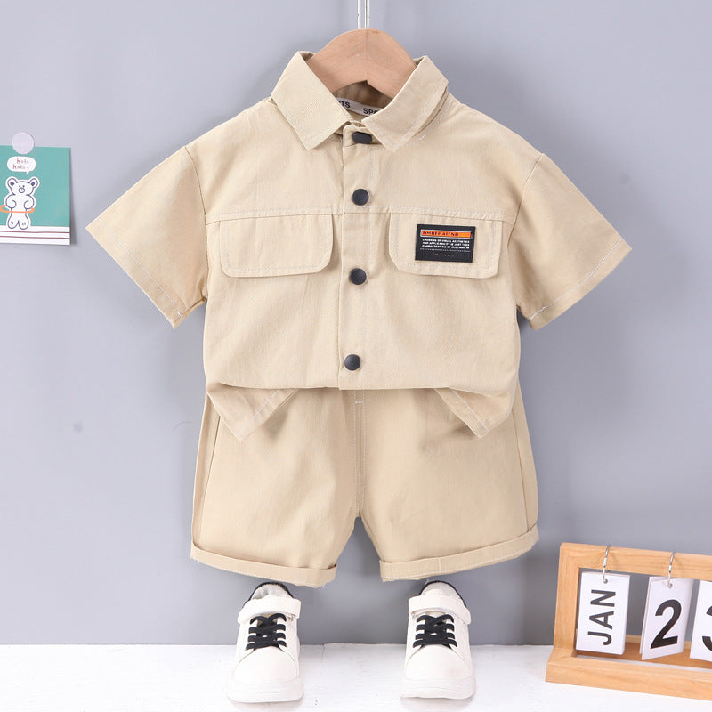 Taille globale du short à manches courtes pour garçons