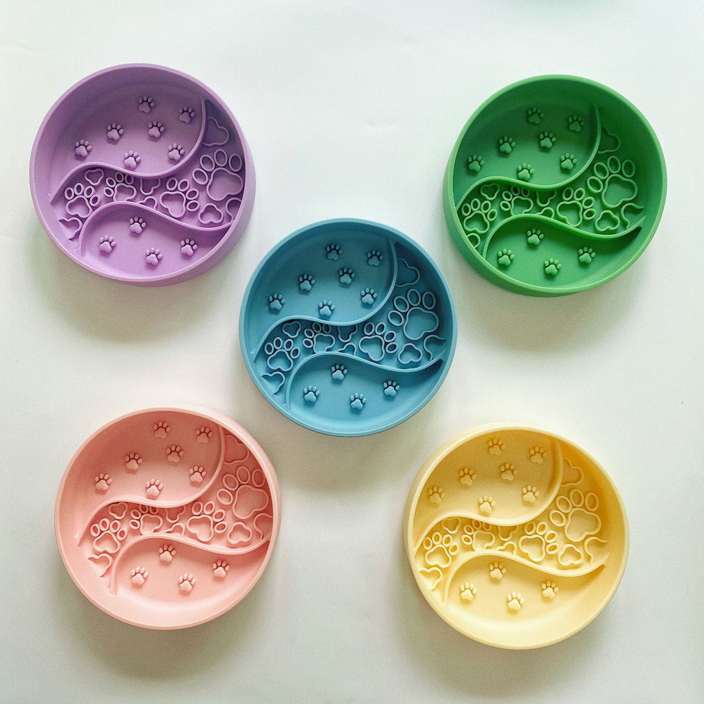 Pâte d'alimentation pour chiens en silicone